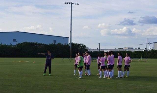 赛事直播-女足热身美国球衣号码公布：王妍雯7号王珊珊11号