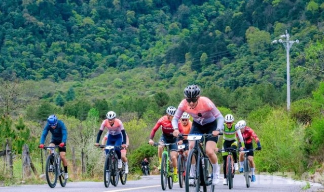 开云体育下载-西藏波密易贡乡户外三项赛助力乡村振兴|西藏自治区|林芝市|赛事|活动|骑行_新浪新闻