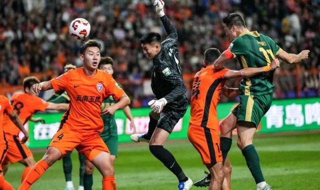【中超】弗兰克破门李松益头球 玉昆1比1扳平浙江